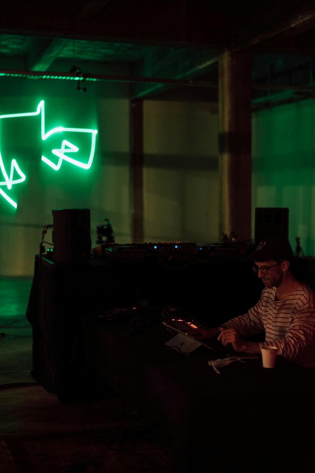 Catalyst Berlin Music tutor Doron Sadja performs | Signals Festival 2020 at Catalyst Berlin | Photo by Dico Baskoro