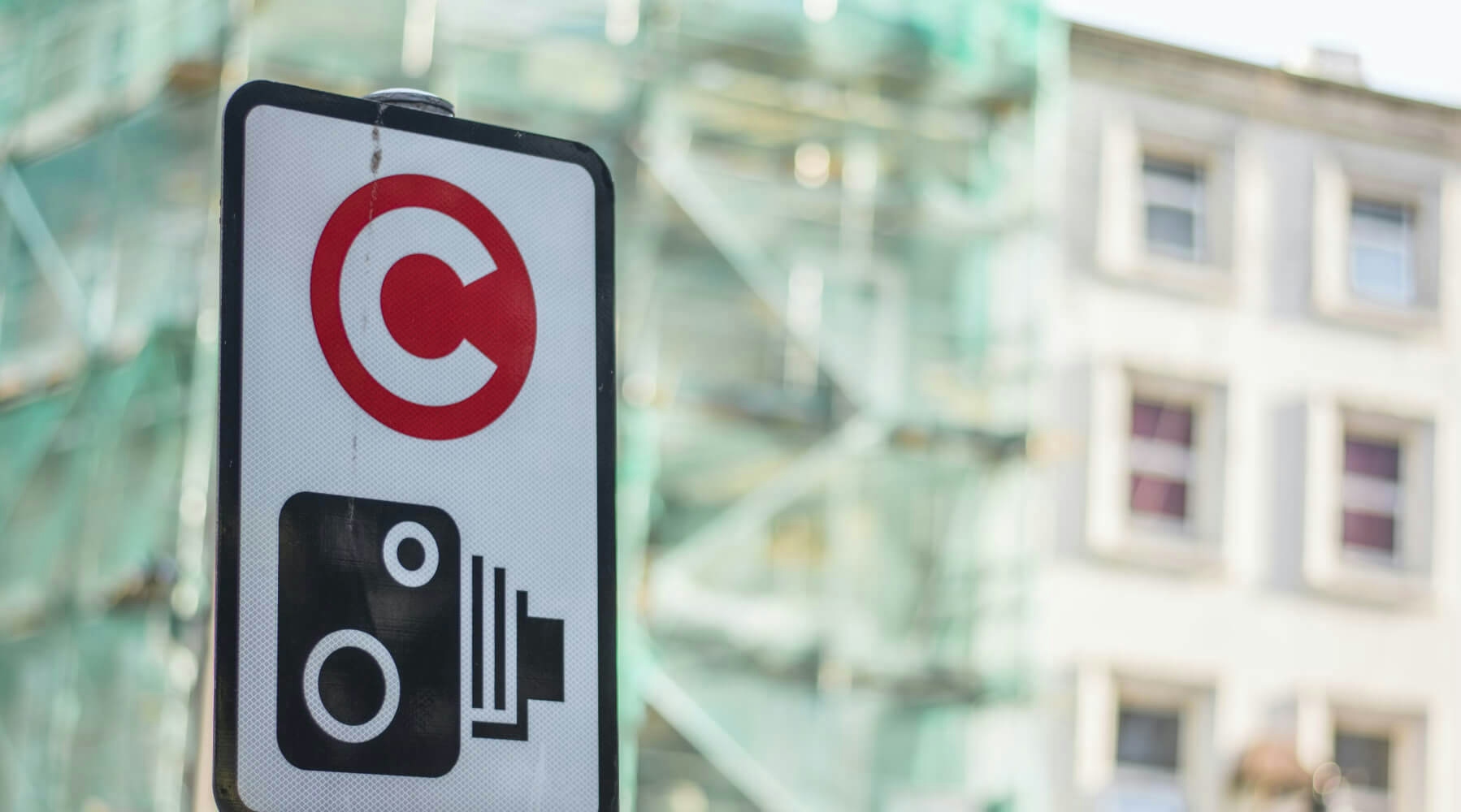road sign showing London Congestion charge boundary