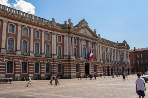 Toulouse