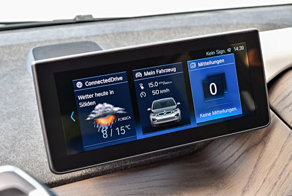 Fascia shot of the BMW i3