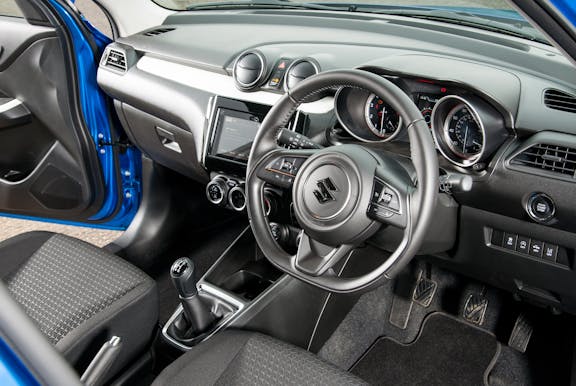 Suzuki Swift interior