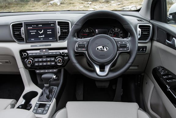 Kia Sportage interior