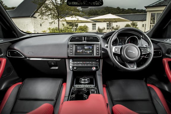 Jaguar F-Pace interior