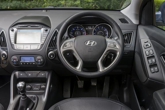 Steering wheel shot of the Hyundai ix35
