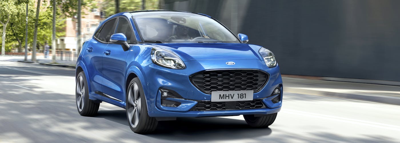 Ford Puma driving