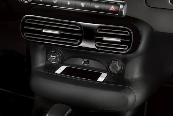 Dash shot of the Citroen C4 Cactus