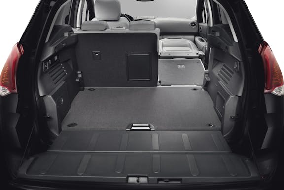 Boot space shot of the Peugeot 3008
