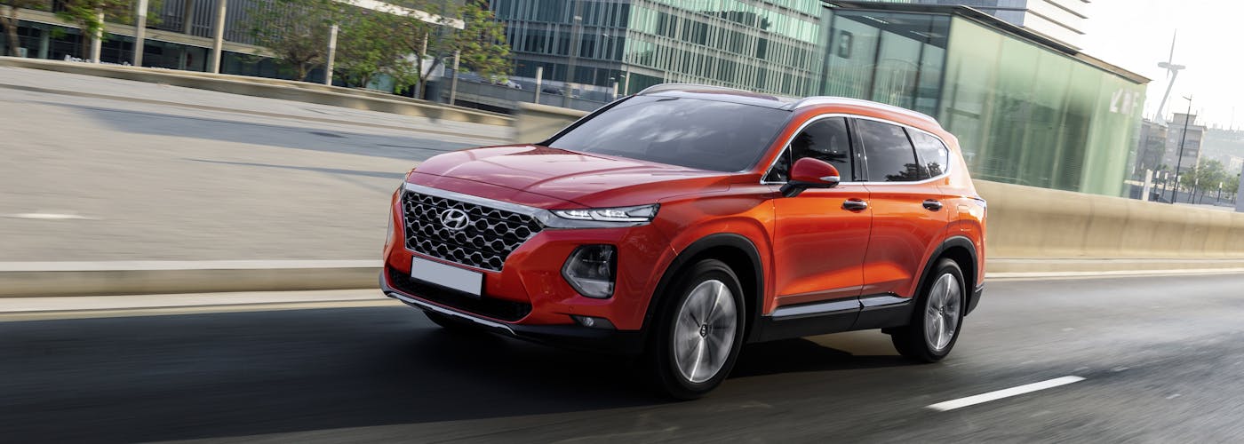 The front exterior of the Hyundai Santa Fe