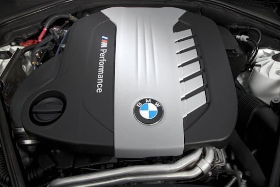 Engine shot of the BMW 5 Series