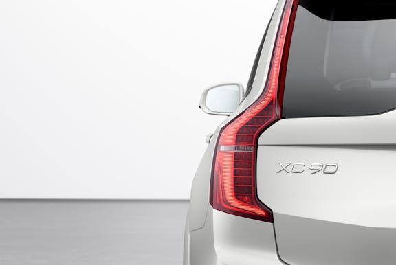 Rear light shot of the Volvo XC-90