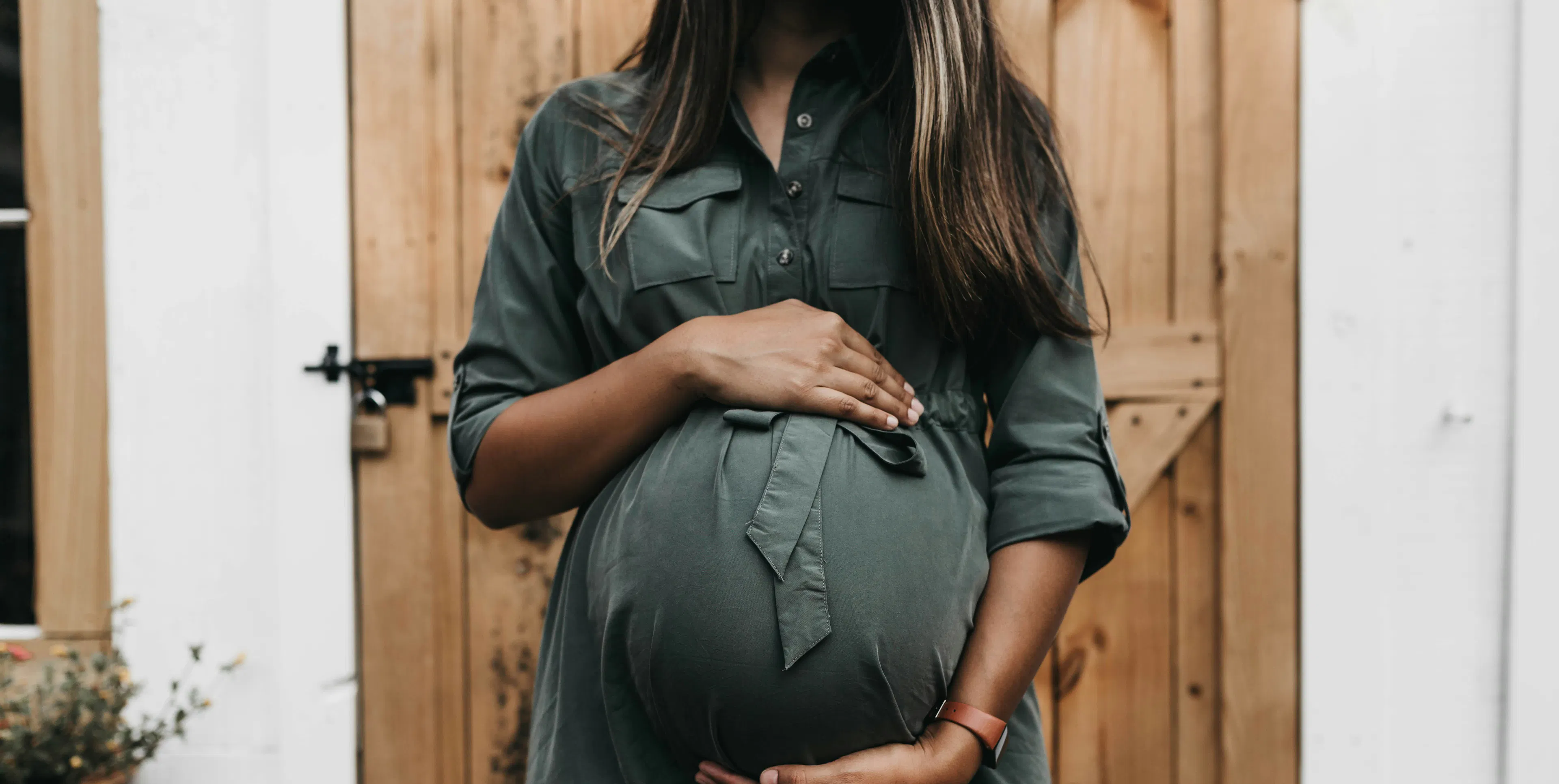 Can I Get Veneers or Cosmetic Dental Treatment While Pregnant?