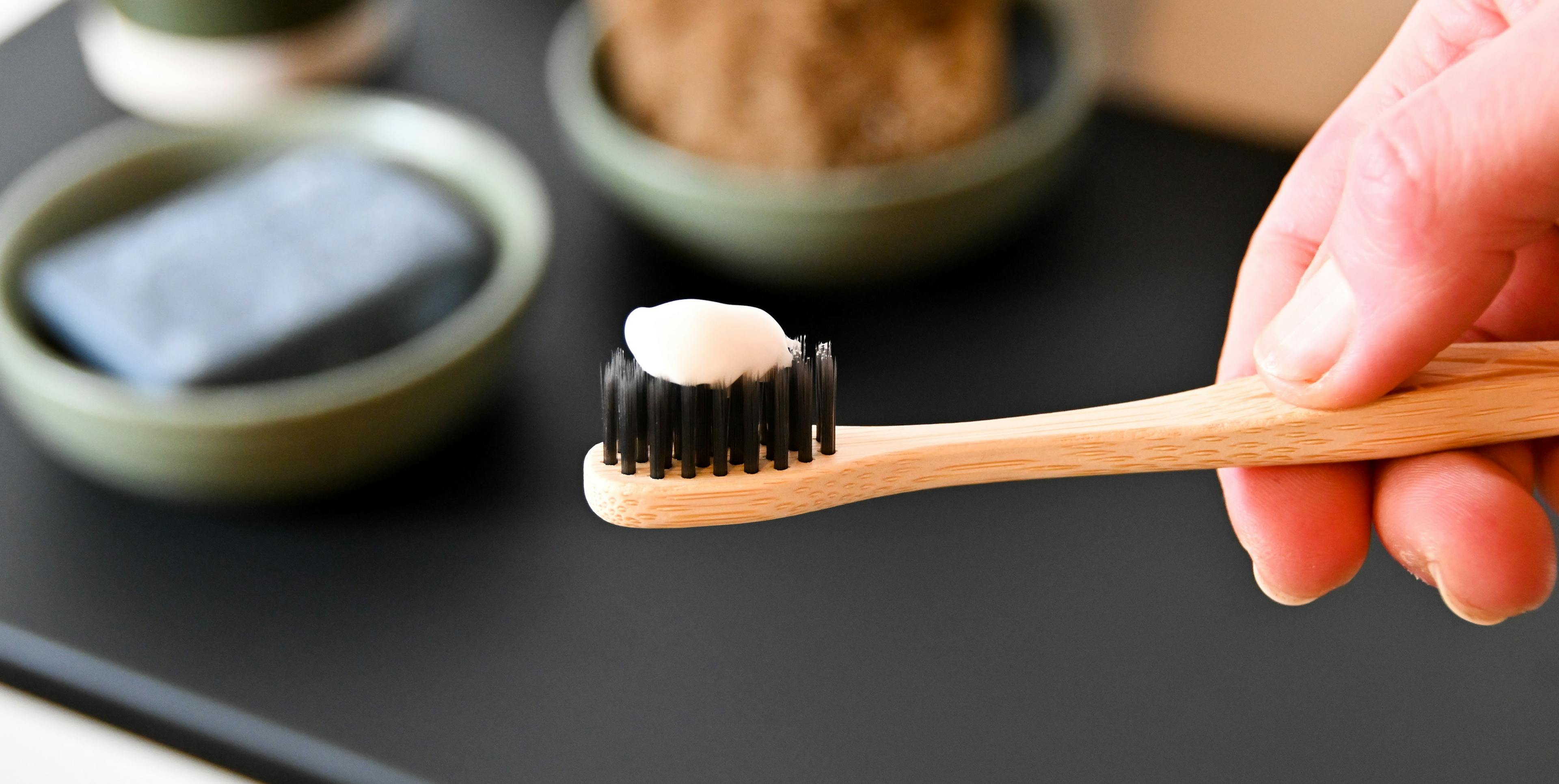Are whitening toothpastes a scam?
