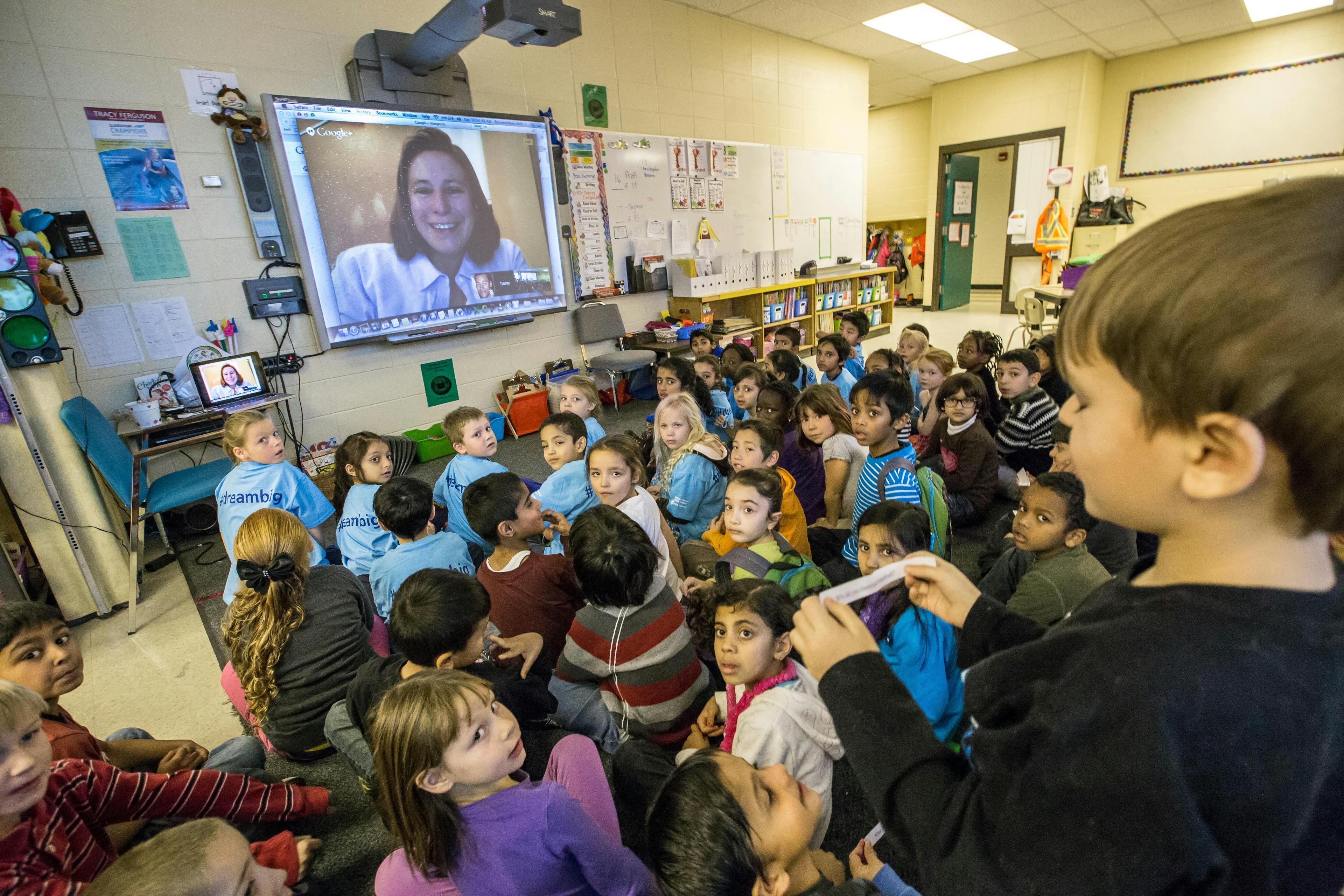 Students connect with their Athlete Mentor through live chats.