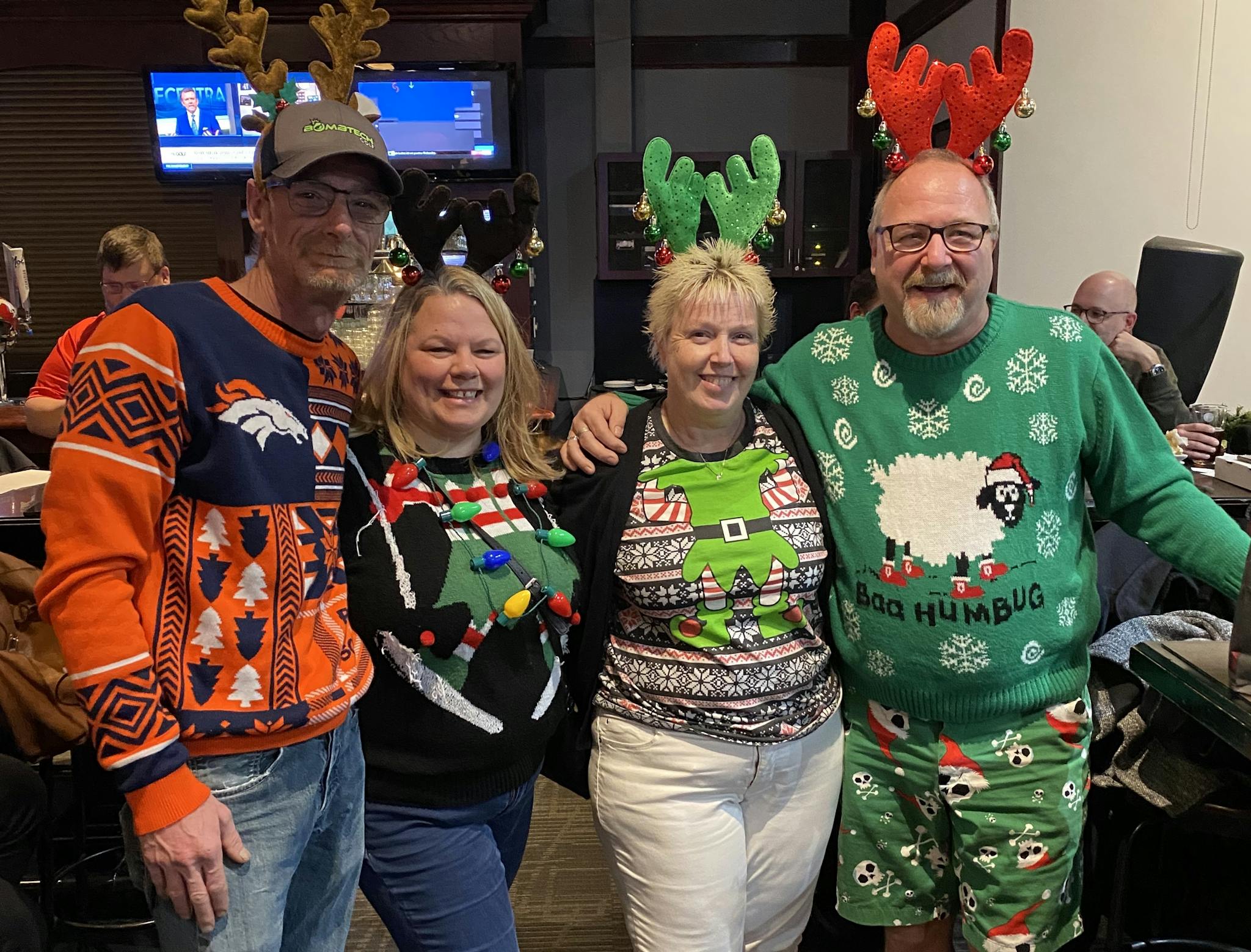 christmas-tree-via-party-calgary-corporate-challenge