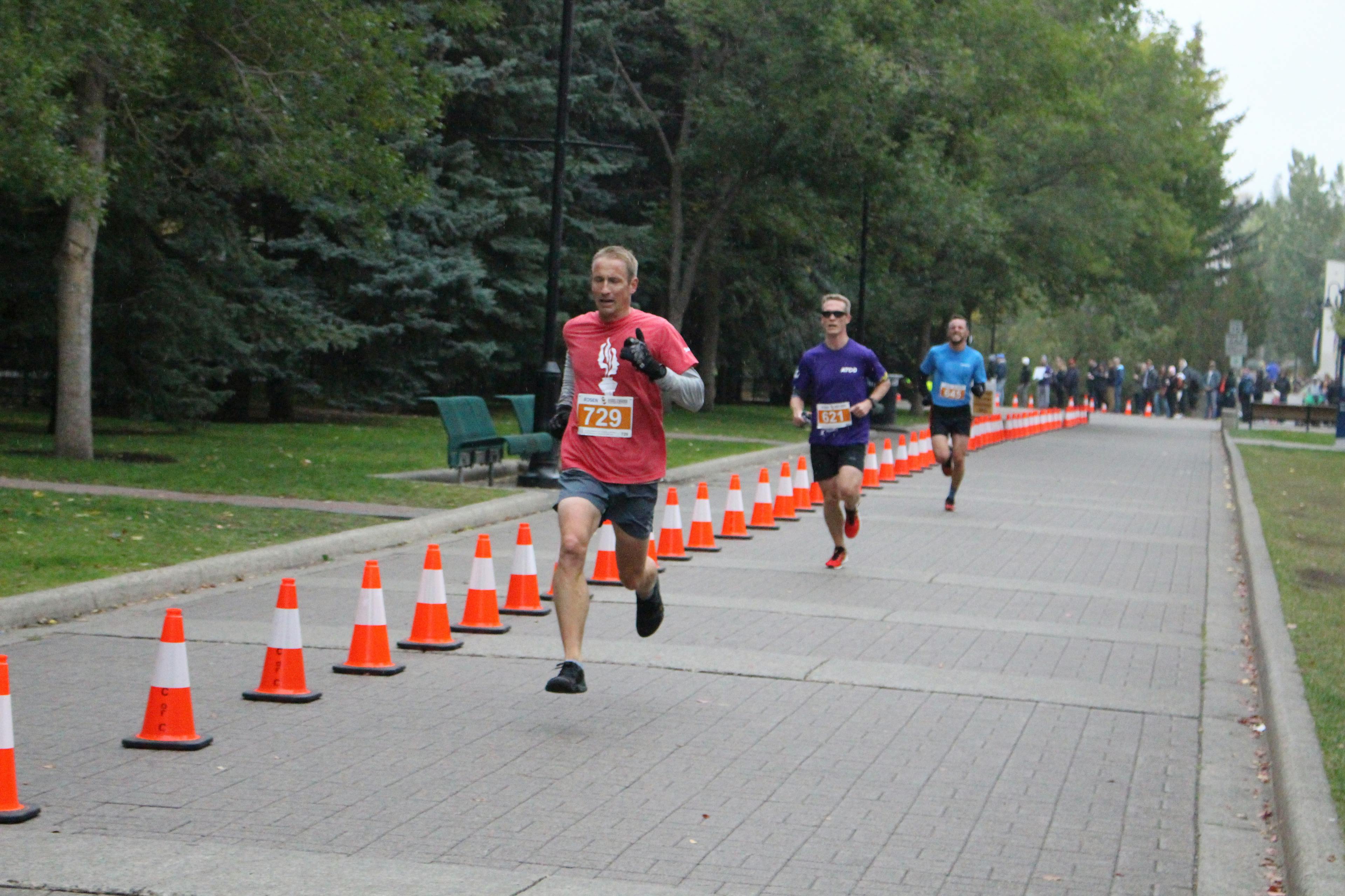 participants running