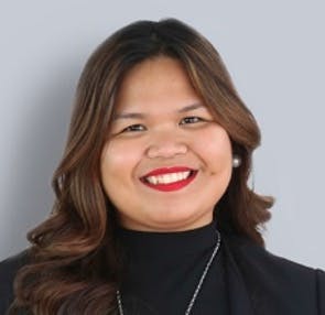 Samantha Santos