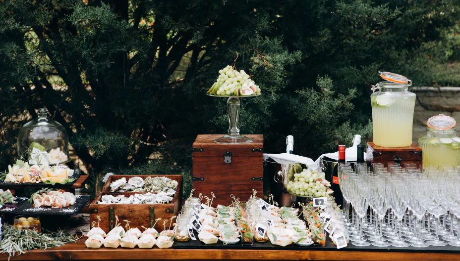 Wedding bar