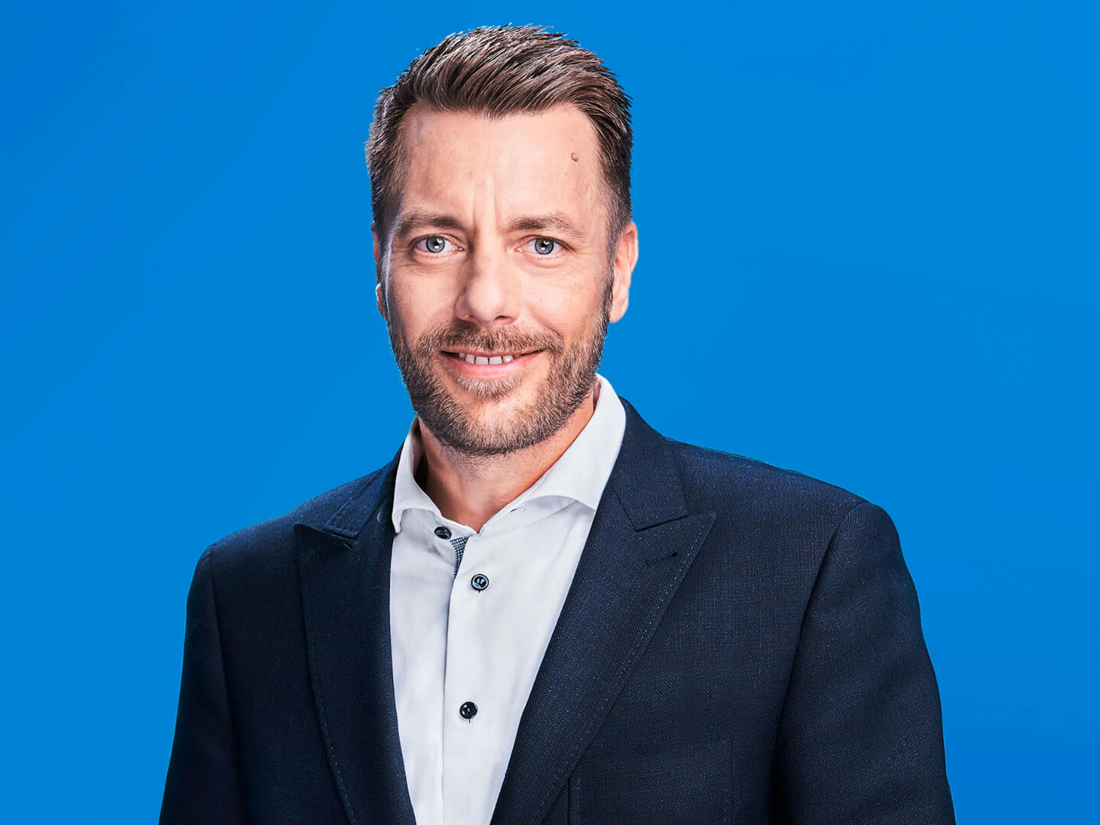 Portrait-Foto von Lars Johansson, dem COO der cellcentric GmbH & Co. KG.