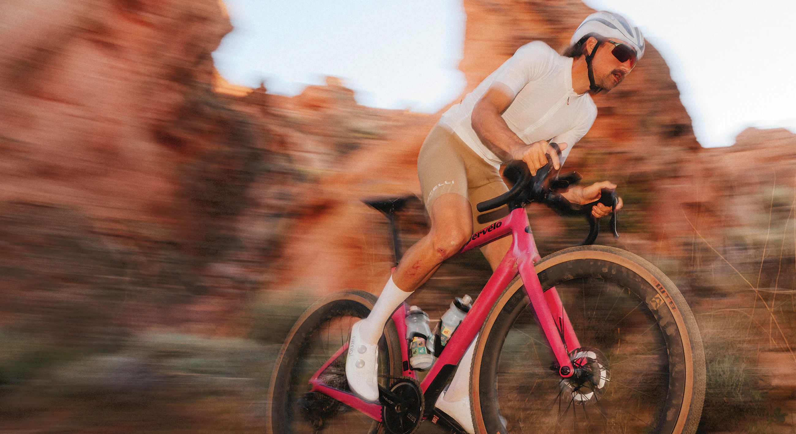 Cervélo Áspero gravel bike at speed