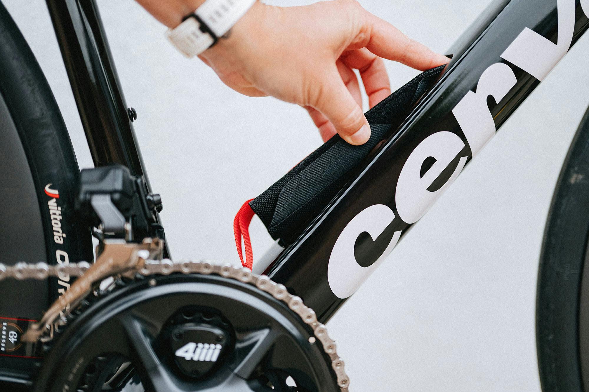 Cervelo Caledonia-5 Force AXS 22