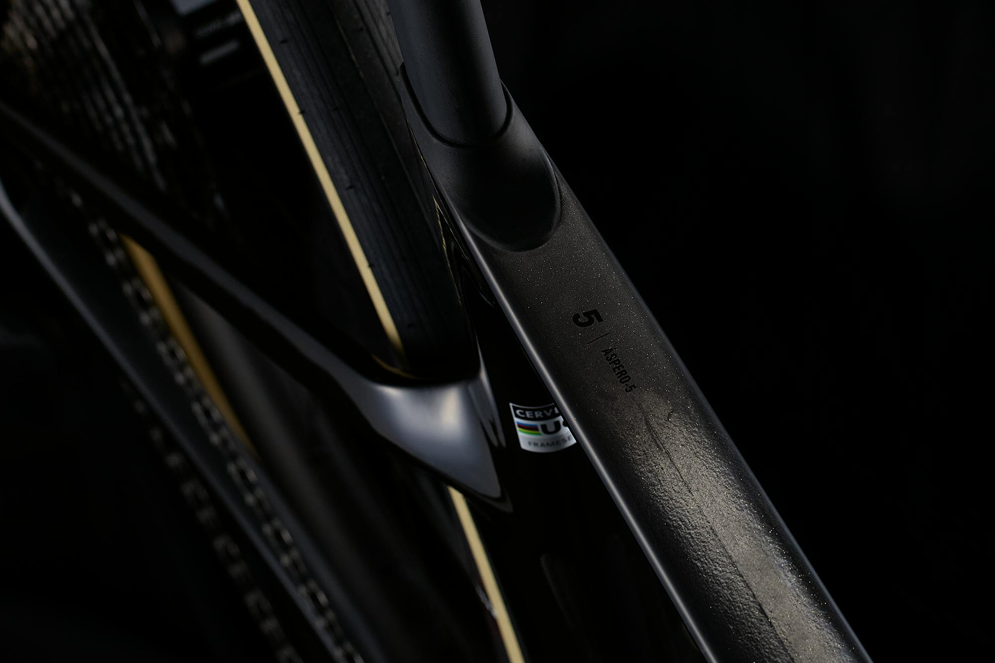 Cervelo Aspero-5 Force AXS 1 27