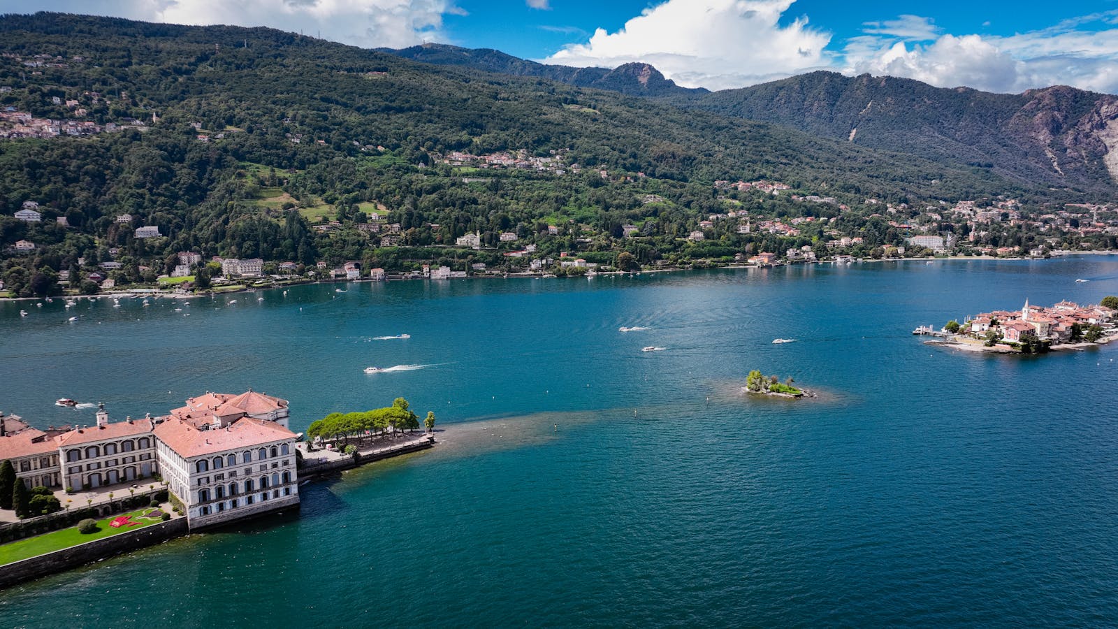Vista Lago Maggiore con isole