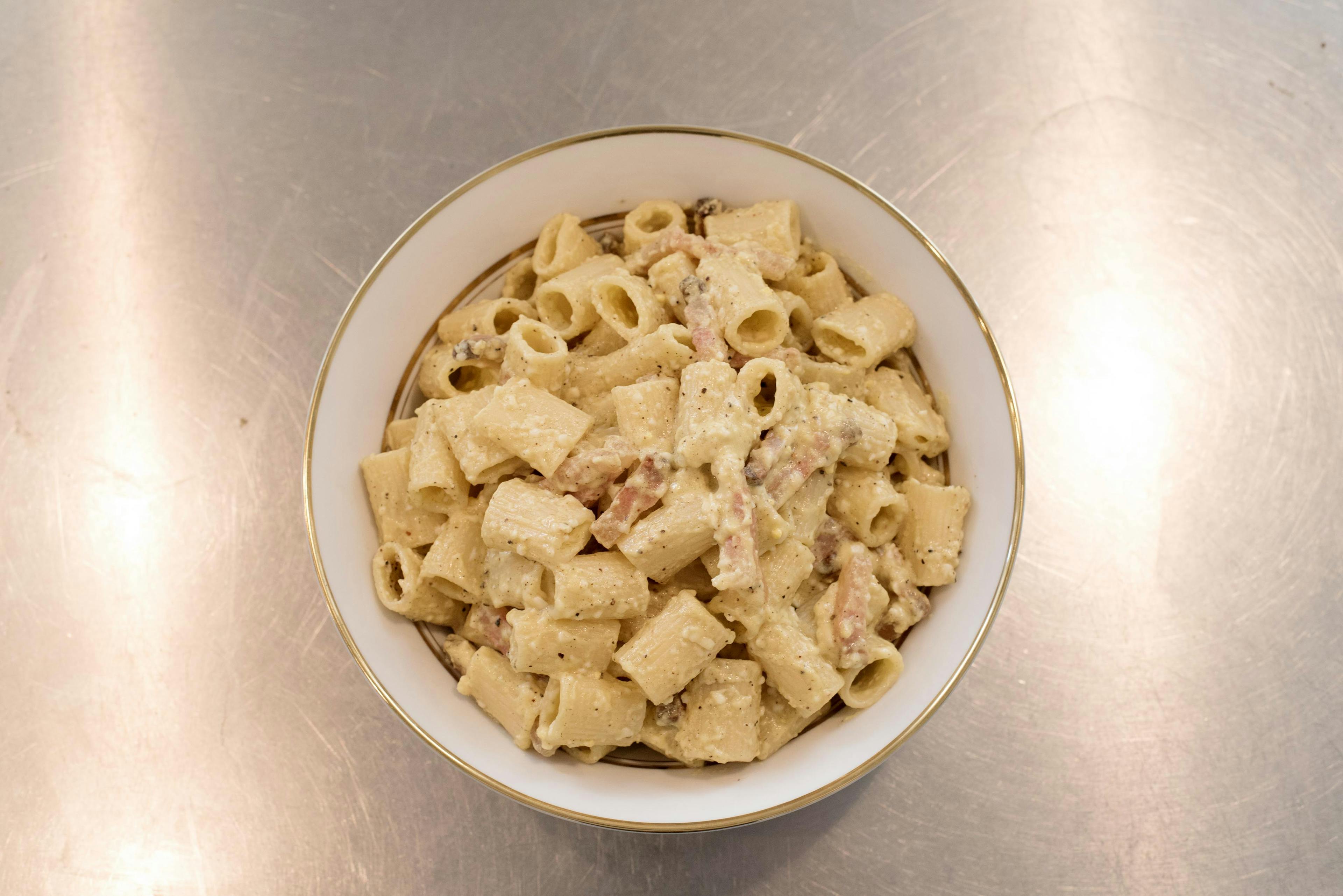 Piatto di Carbonara visto dall'alto