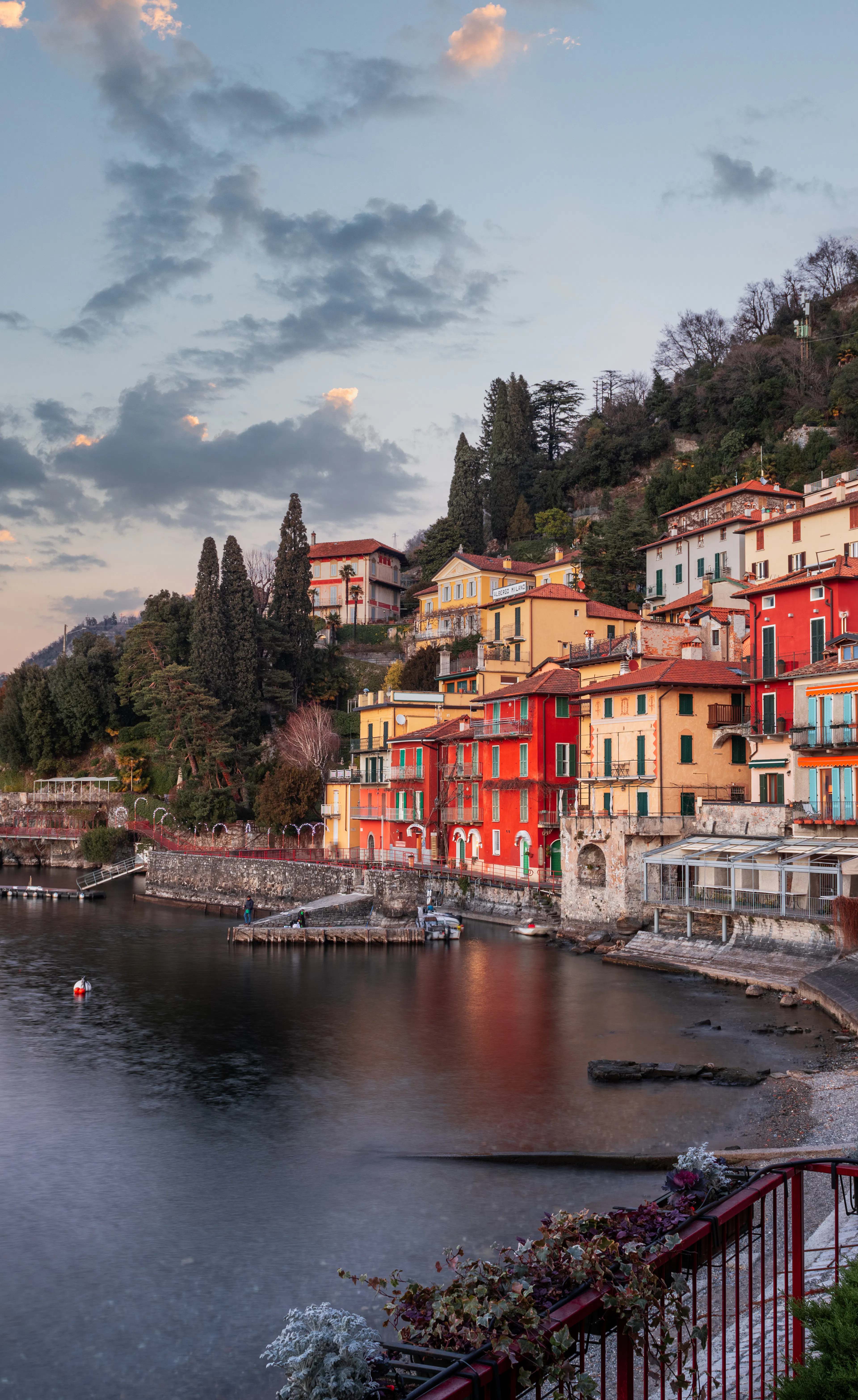 Vista di Varenna sul Lago di Como