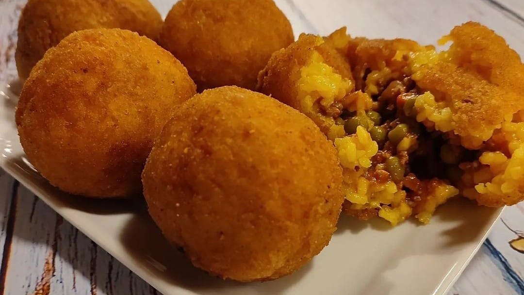 Dish with arancina palermitana
