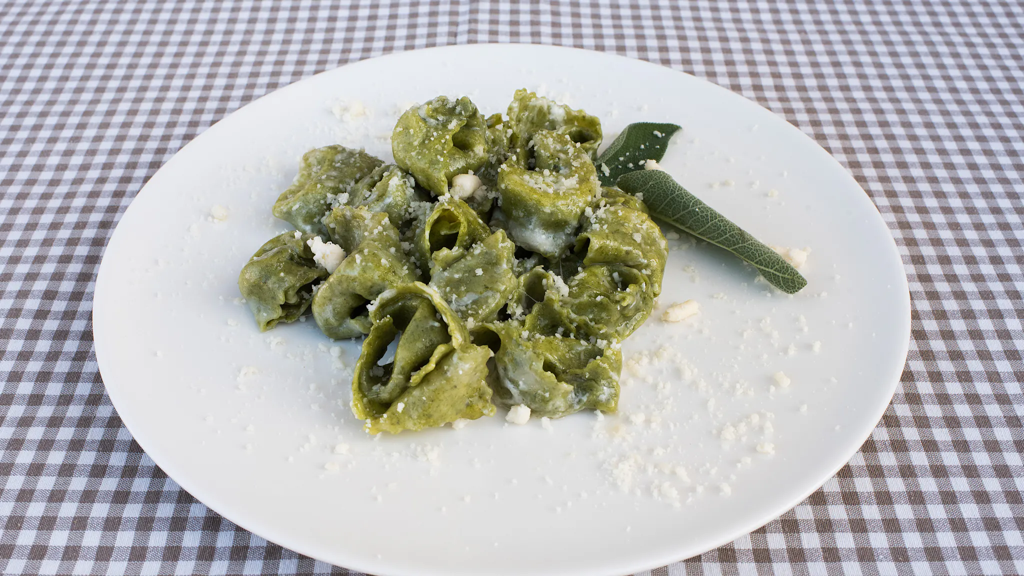Piatto di Balanzoni con grana