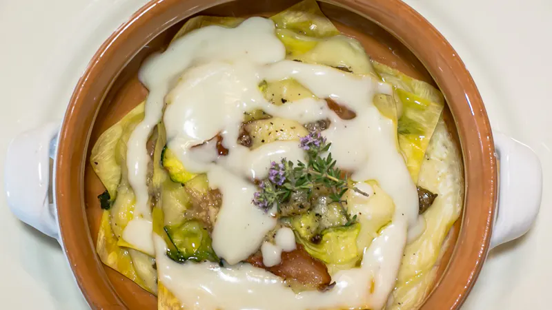 Lasagnes aux champignons pioppini