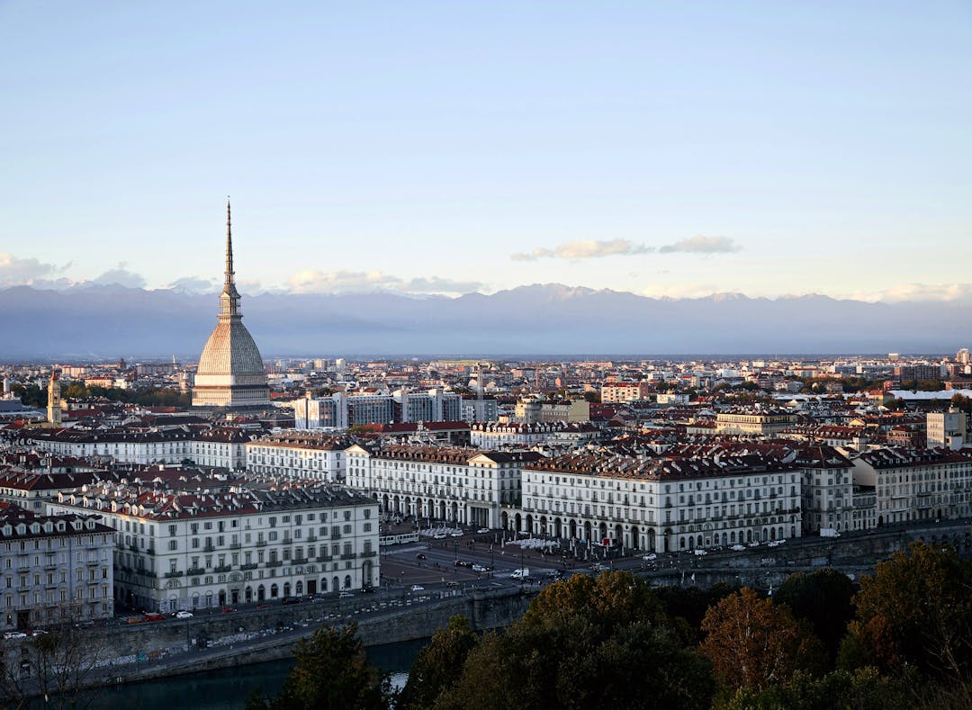 Torino - vista città con Mole e Alpi sullo sfondo