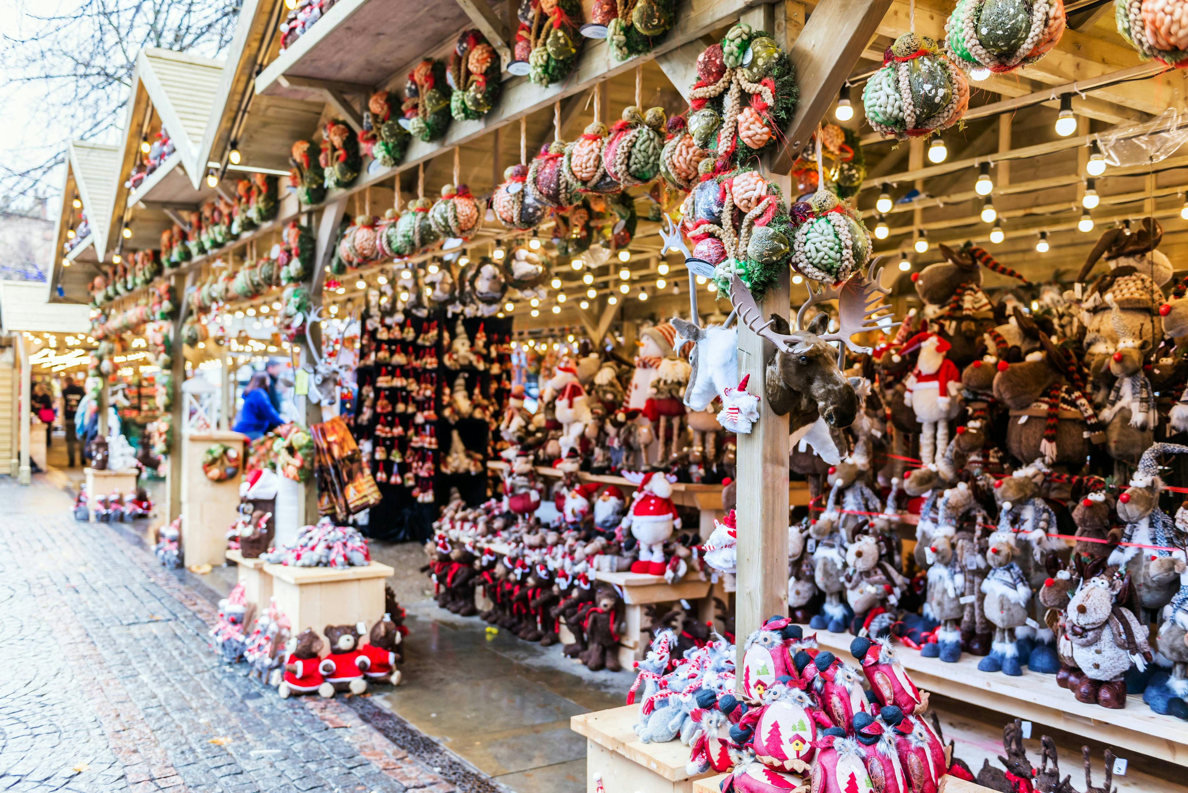 Wooden huts, Christmas markets