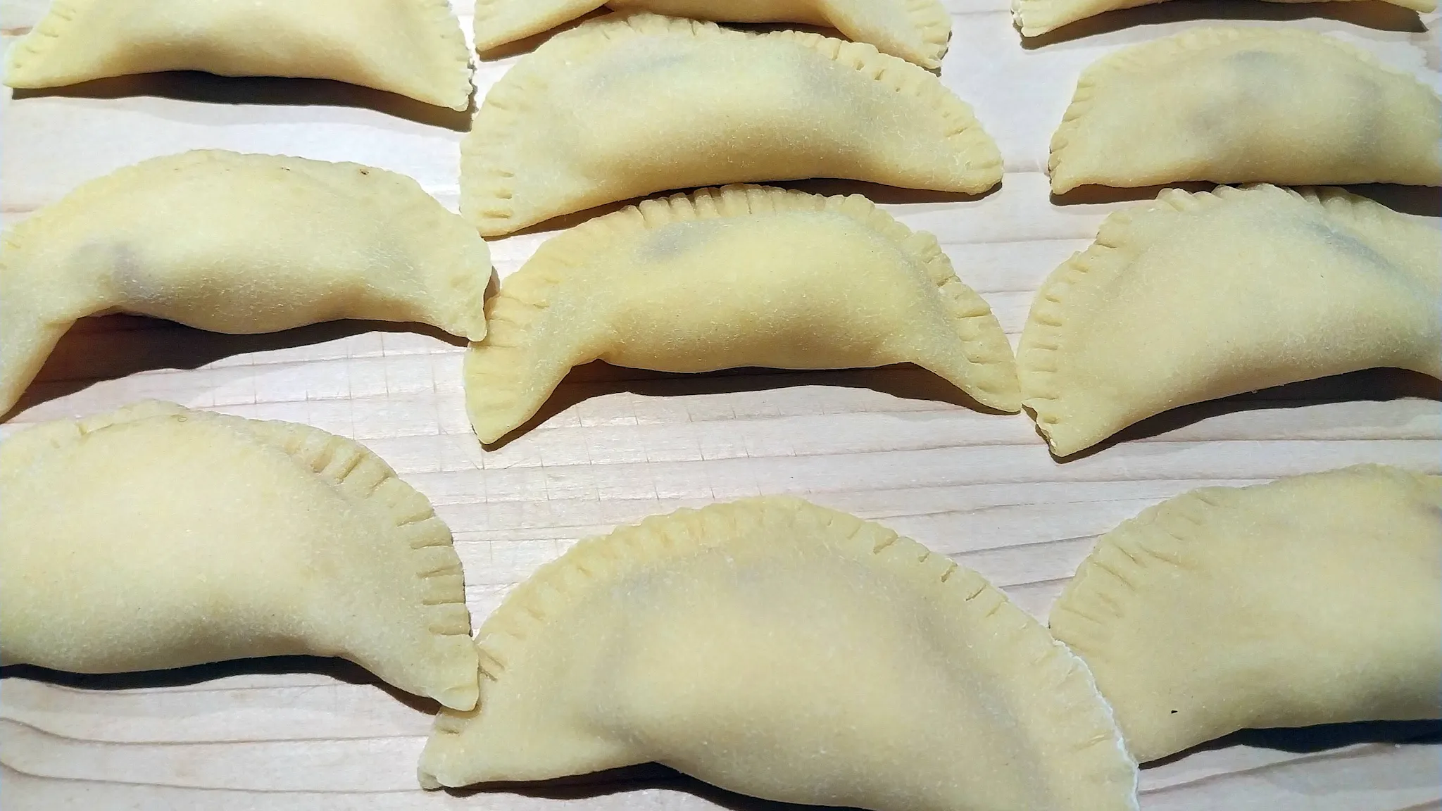 Calascioni aus Ciociaria, noch ungebacken