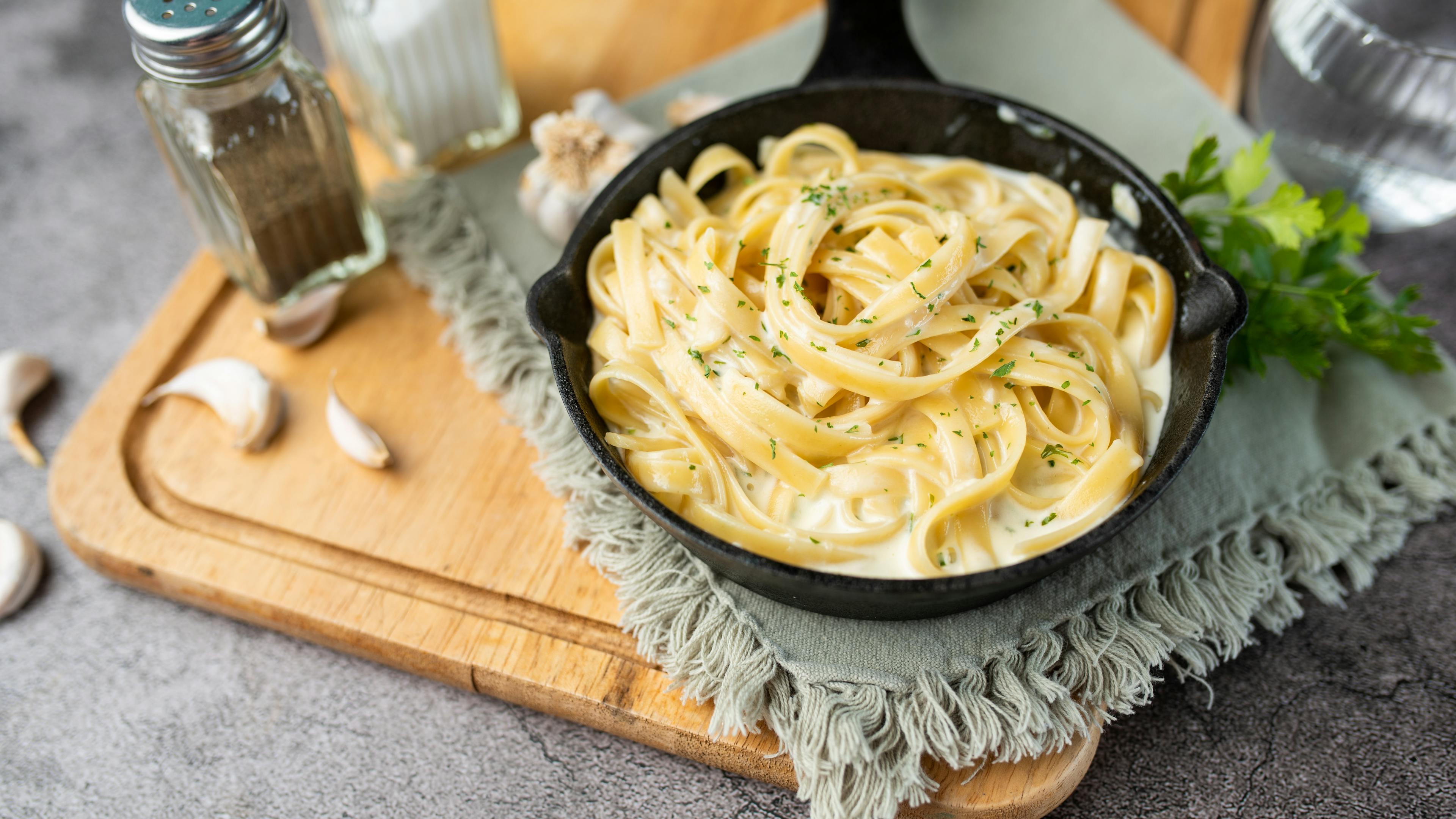 Pasta Alfredo