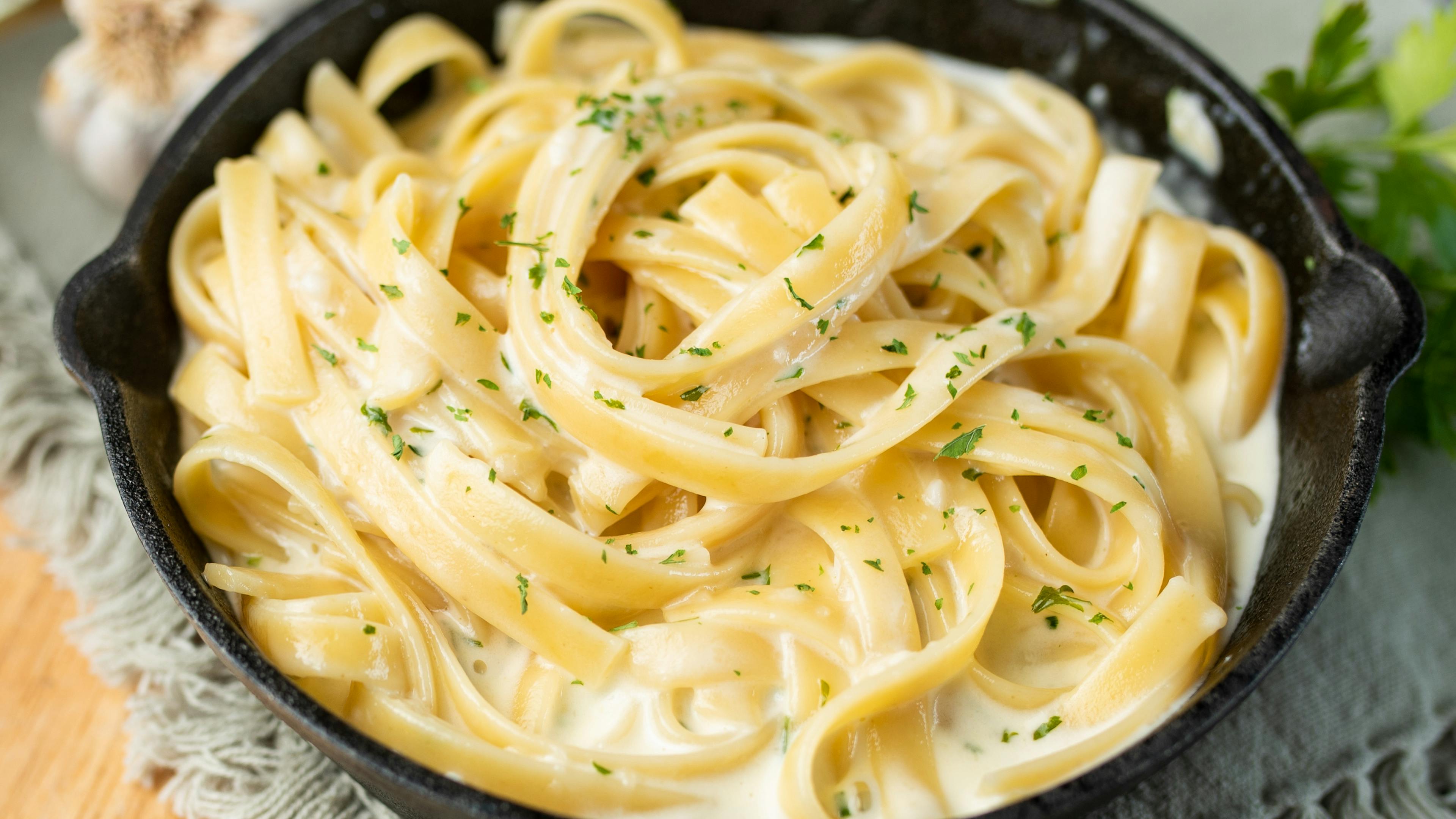 Pasta Alfredo
