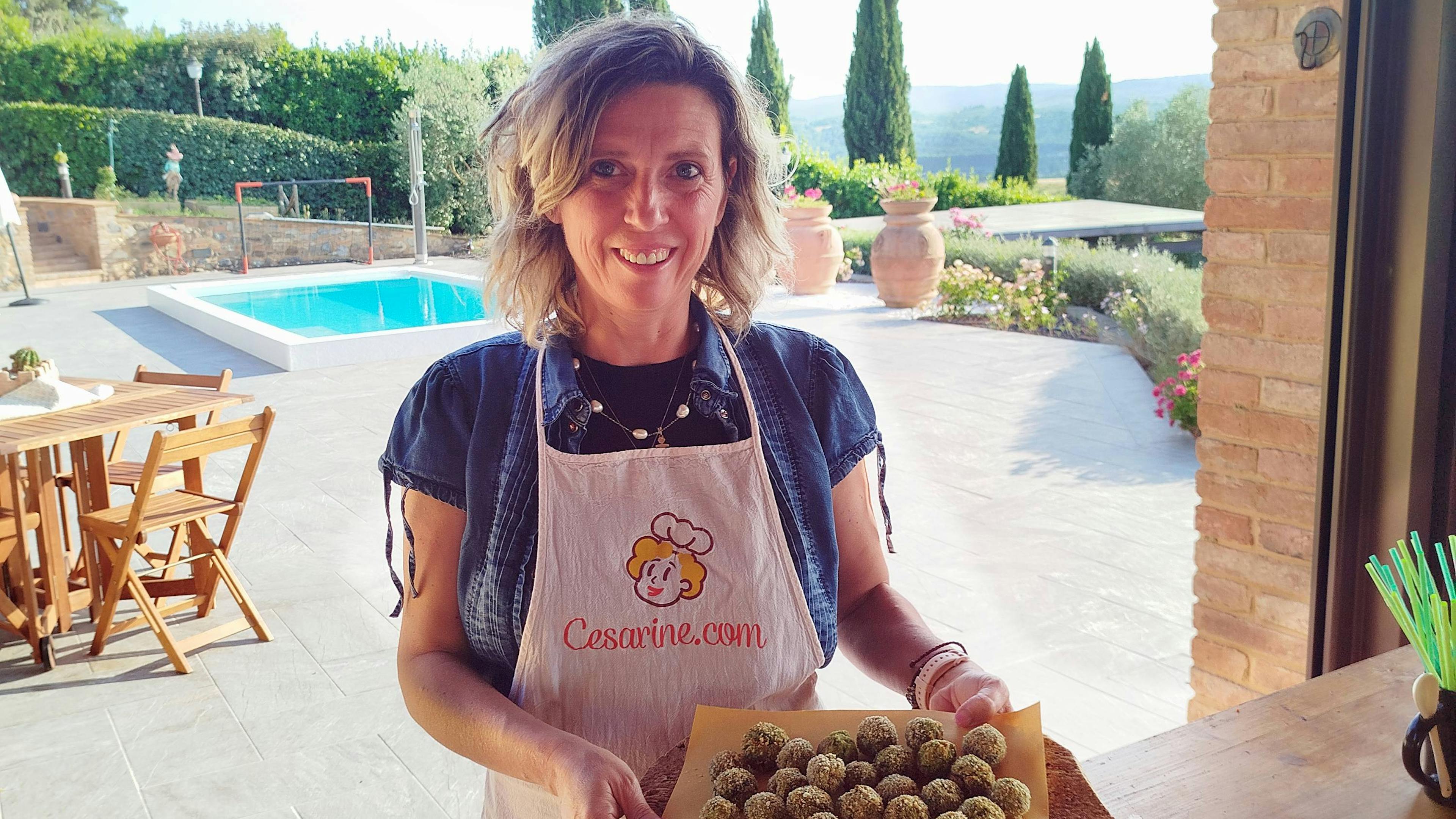 Cesarina Lara and meatless patties with Certaldo Spring Onions