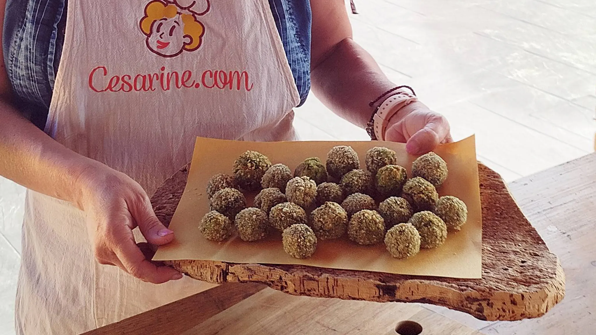 Cesarina Lara and meatless patties with Certaldo Spring Onions