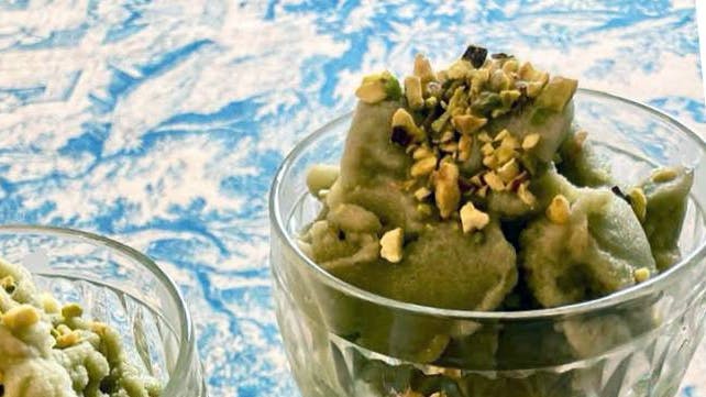 Granita al pistacchio in coppette