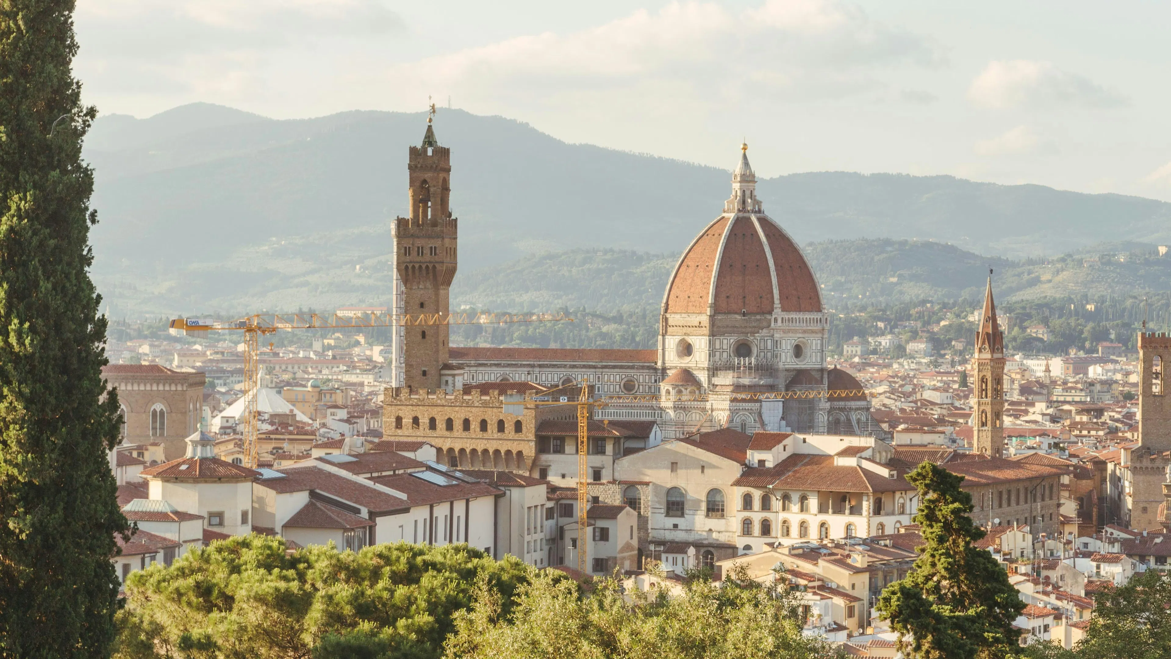 Tuscan cuisine, view of Florence’s Duomo