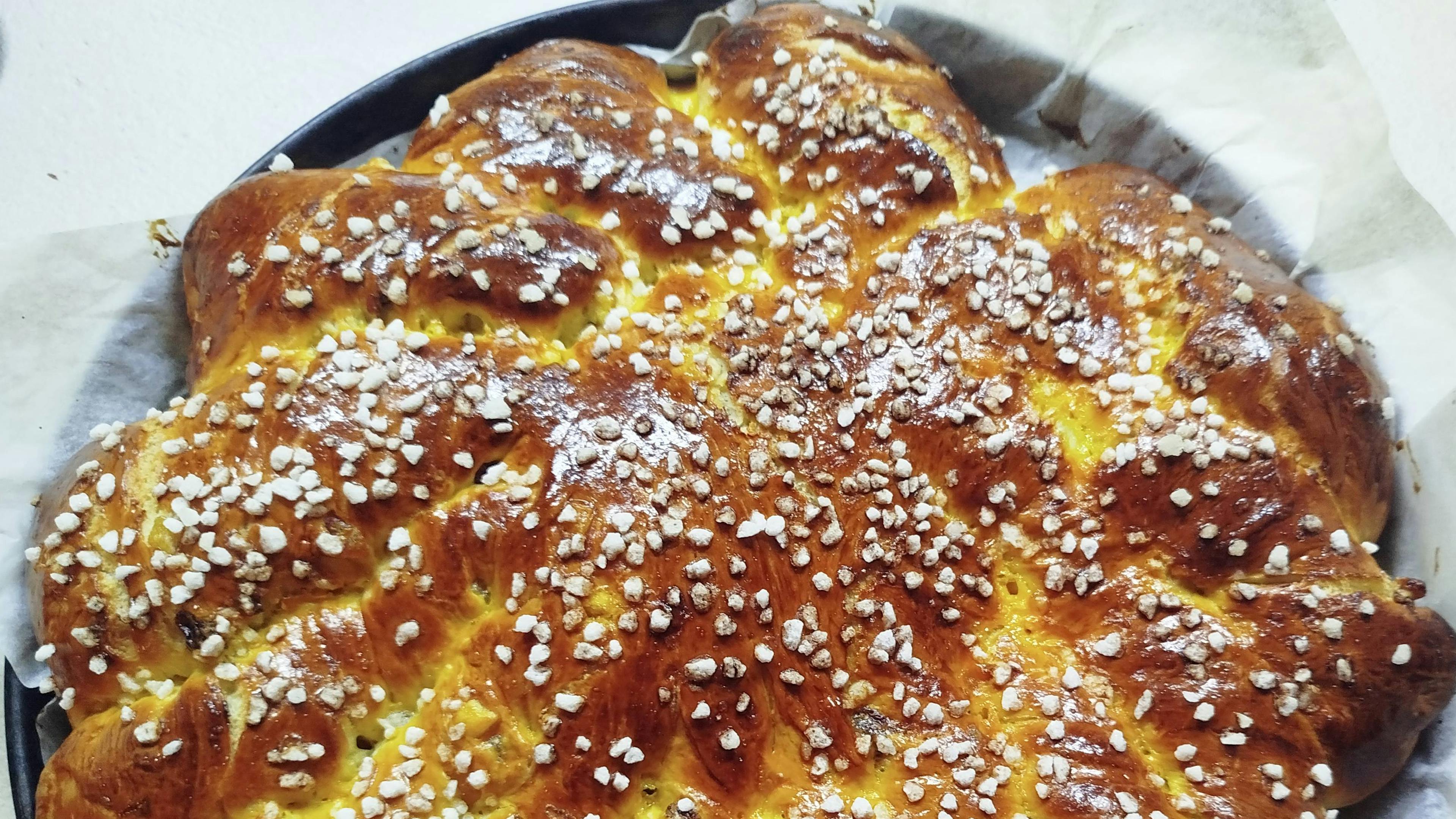 Focaccia della Befana, Cesarino Domenico, fugassa d’la befana, traditional sweet from Cuneo, Piedmont