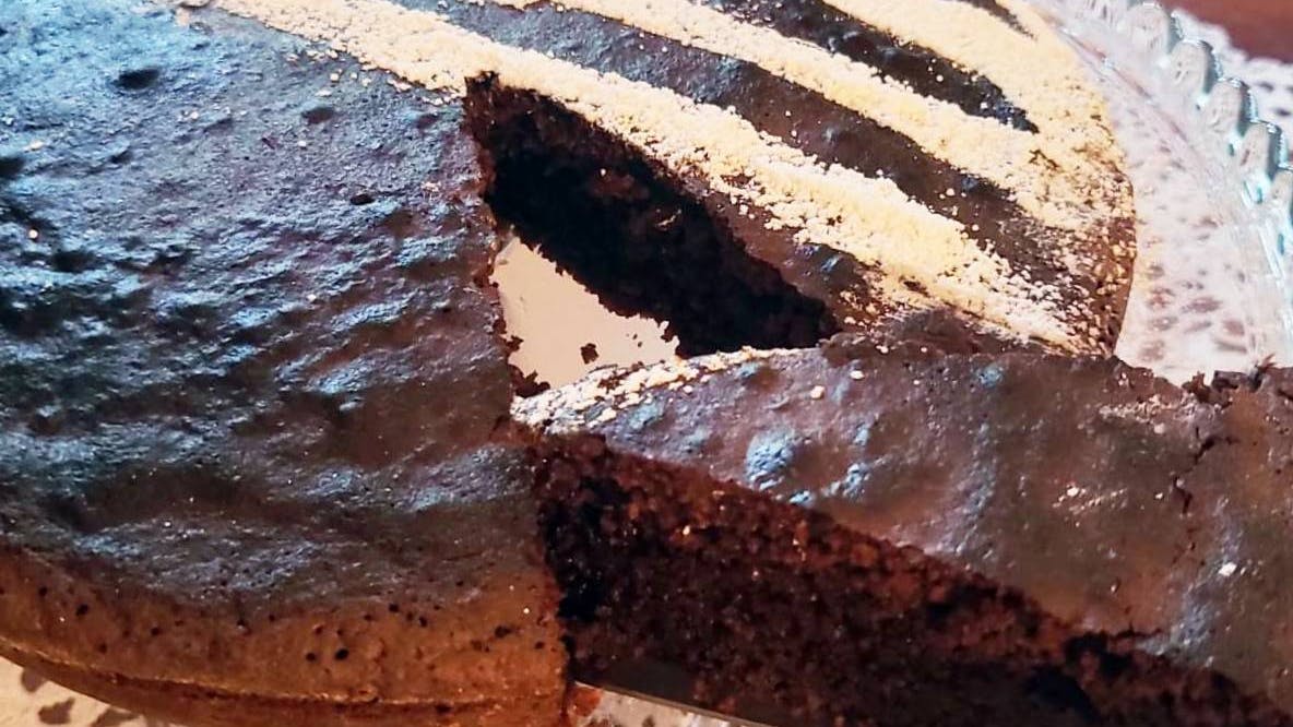 Torta Caprese, Cesarina Rita, Gluten-free, Traditional dessert from Campania