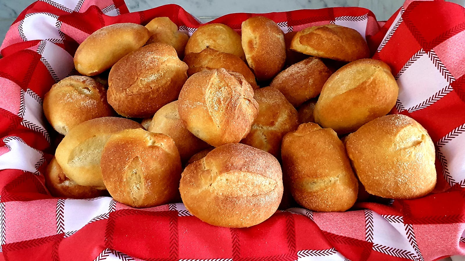 Crispy-crust sandwiches