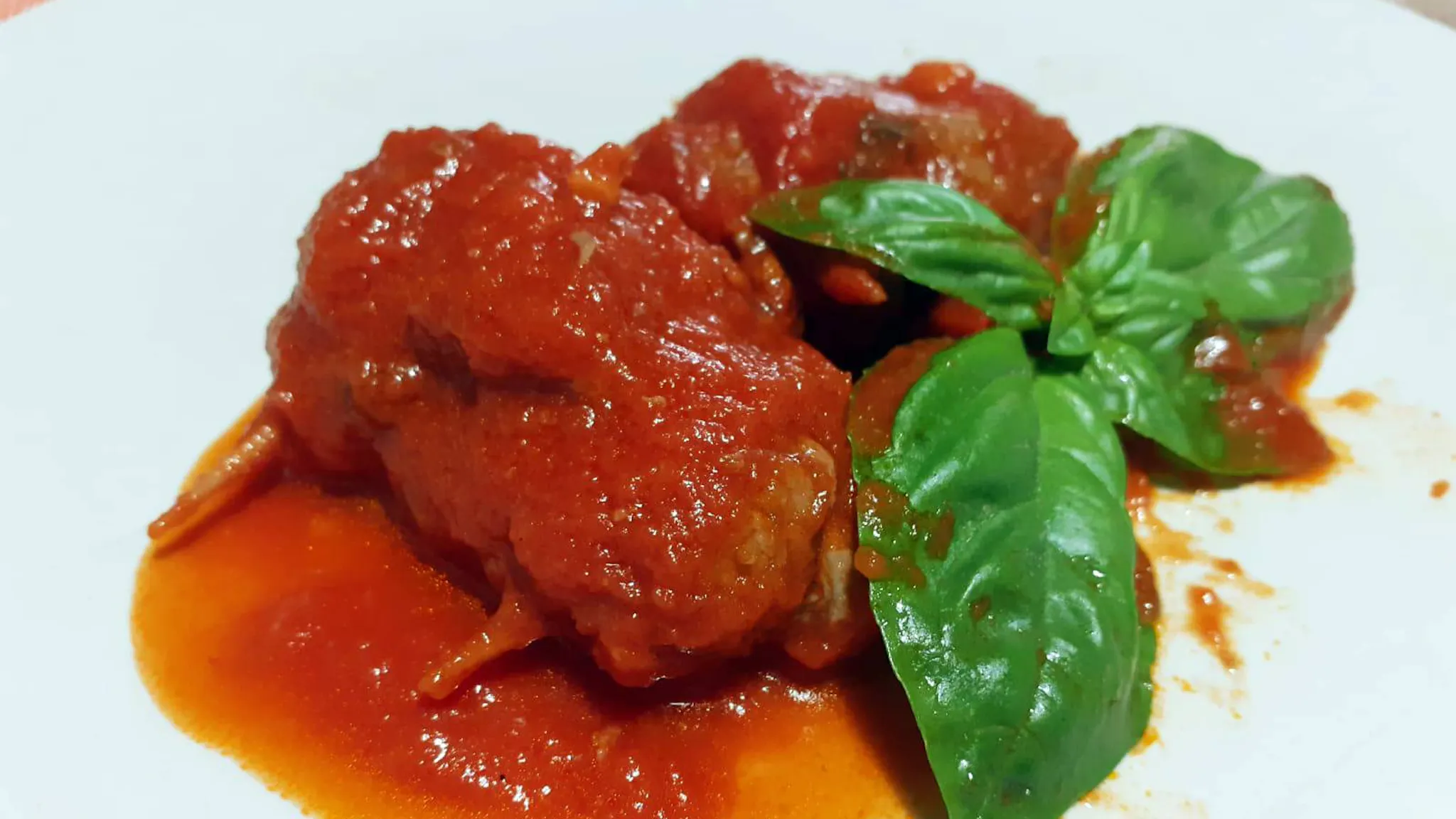 Beef braciole, a traditional main dish from Puglia