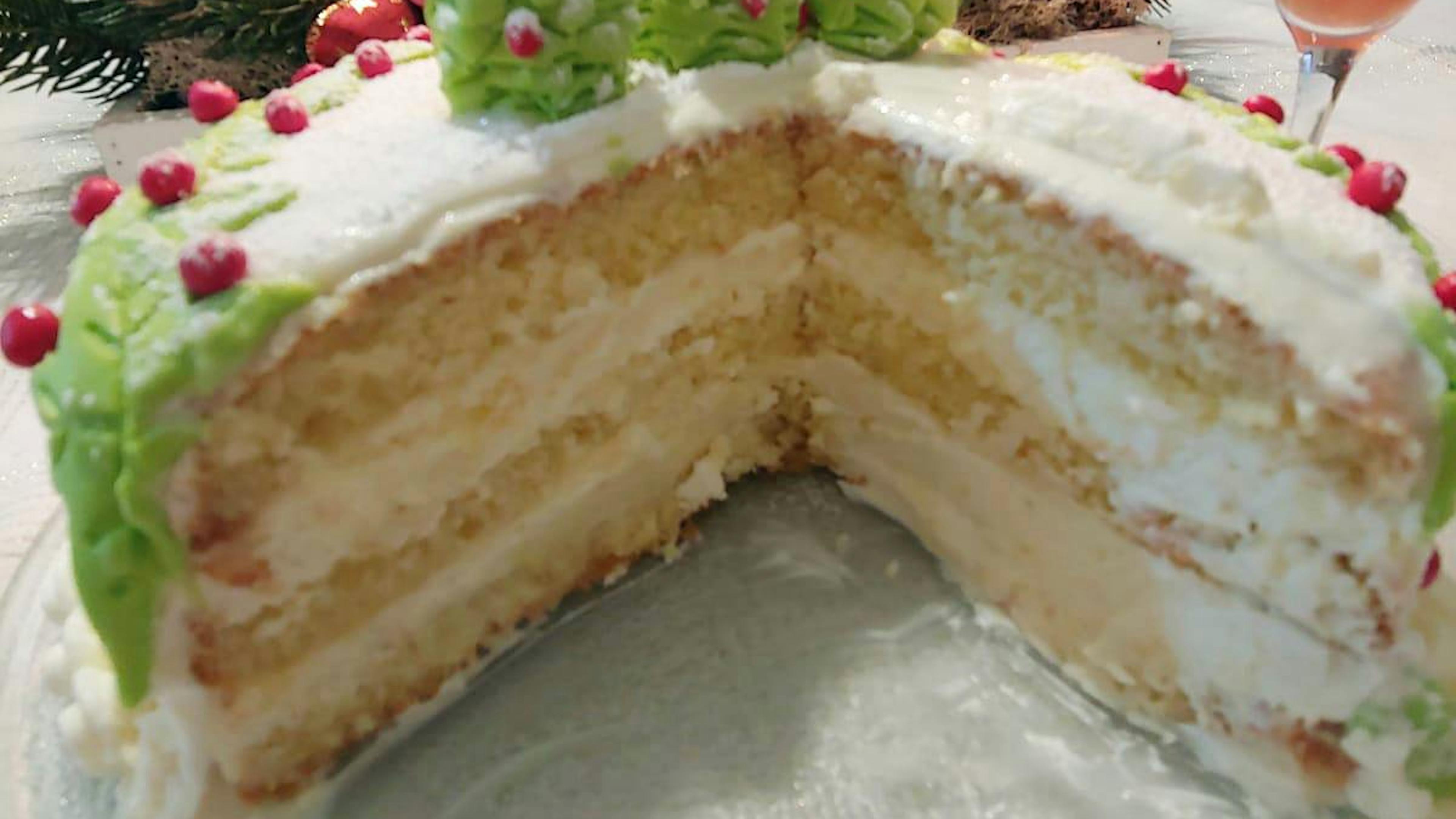 Christmas cake filled with diplomatic cream