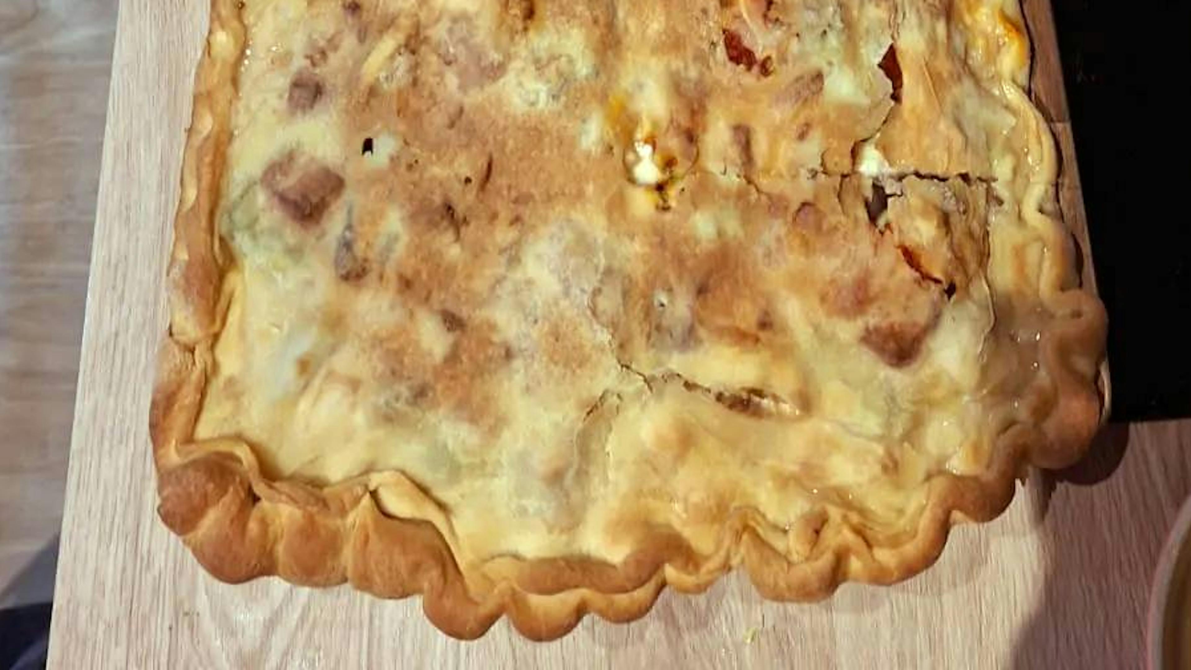 Catanese Scacciata: the savory pie typical of Eastern Sicily, a flaky crust enclosing a rich and flavorful filling