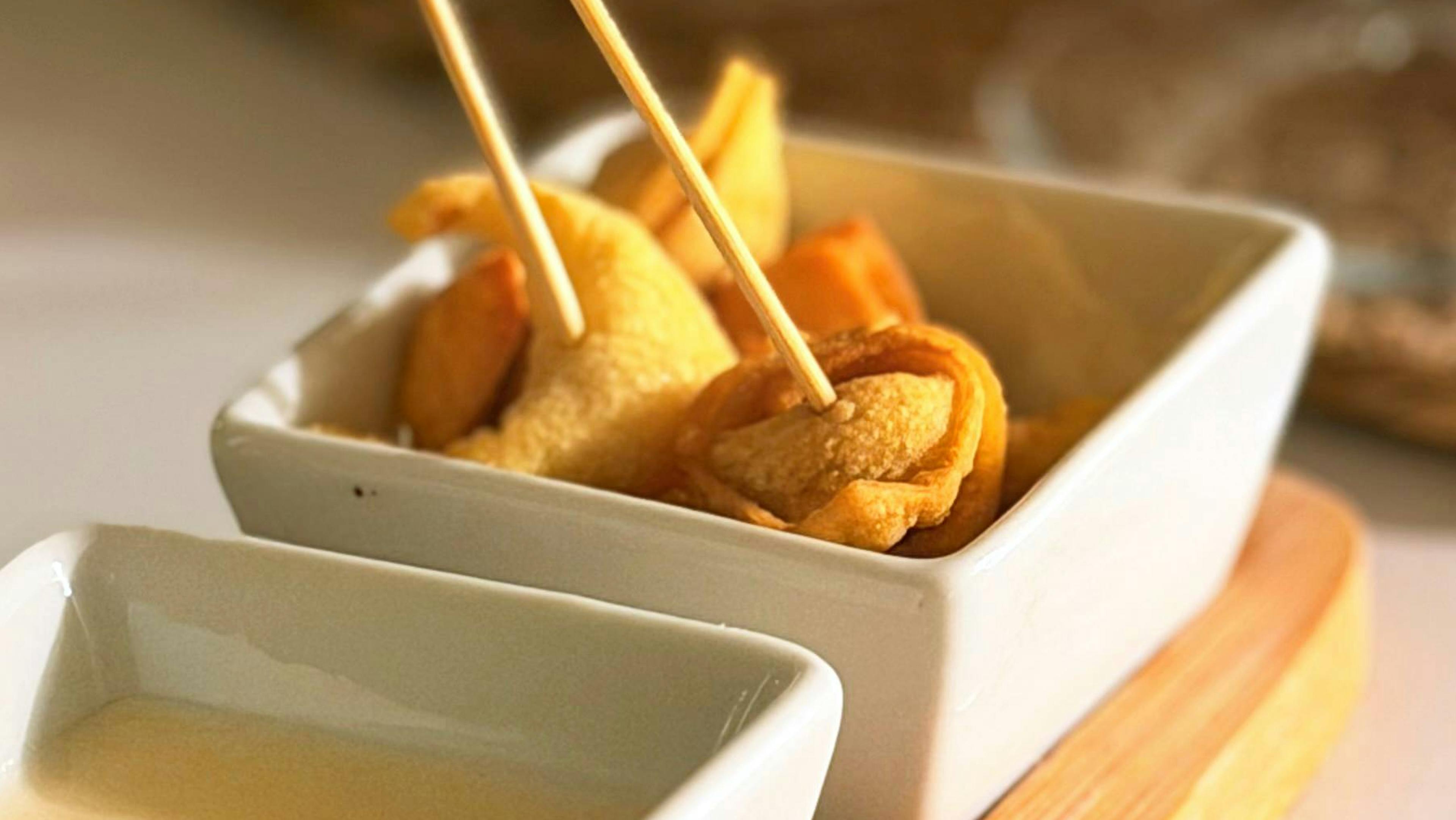 Tortellini fritti con crema di parmigiano