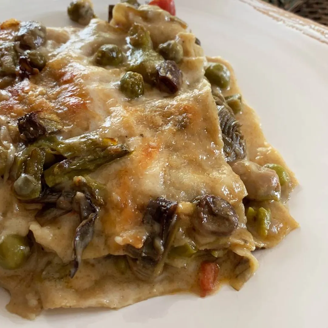 Lasagne primavera: lasagne con carciofi, piselli, asparagi e fave