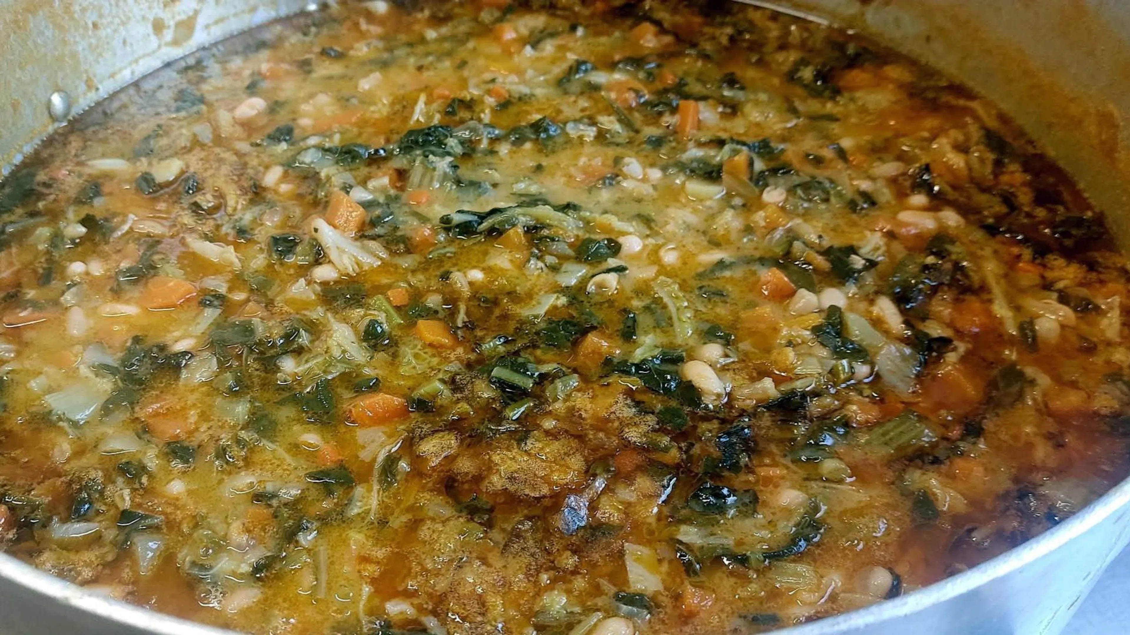 Ribollita toscana di Cesarina Anna, ricetta anti-spreco in occasione della Giornata mondiale della Terra 2026