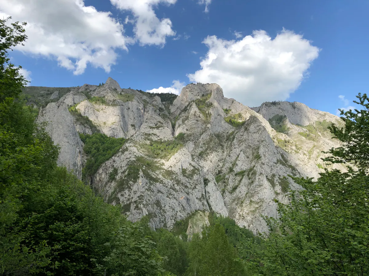 Scărița - Belioara cu vedere din Cheile Poșegii